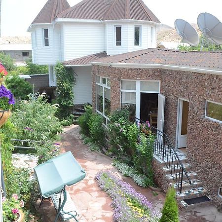Guest House Fairy Tale Kaji-Say Екстериор снимка