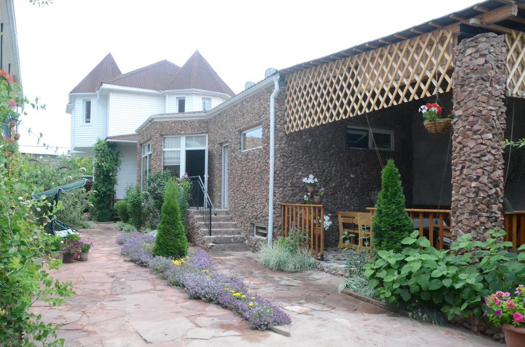Guest House Fairy Tale Kaji-Say Екстериор снимка